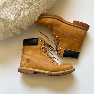 Timberland size 10 boots for women